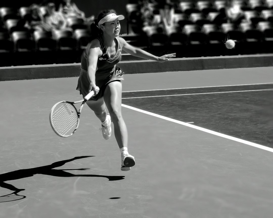 Geschiedenis van tennis: van middeleeuws handspel tot wereldsport